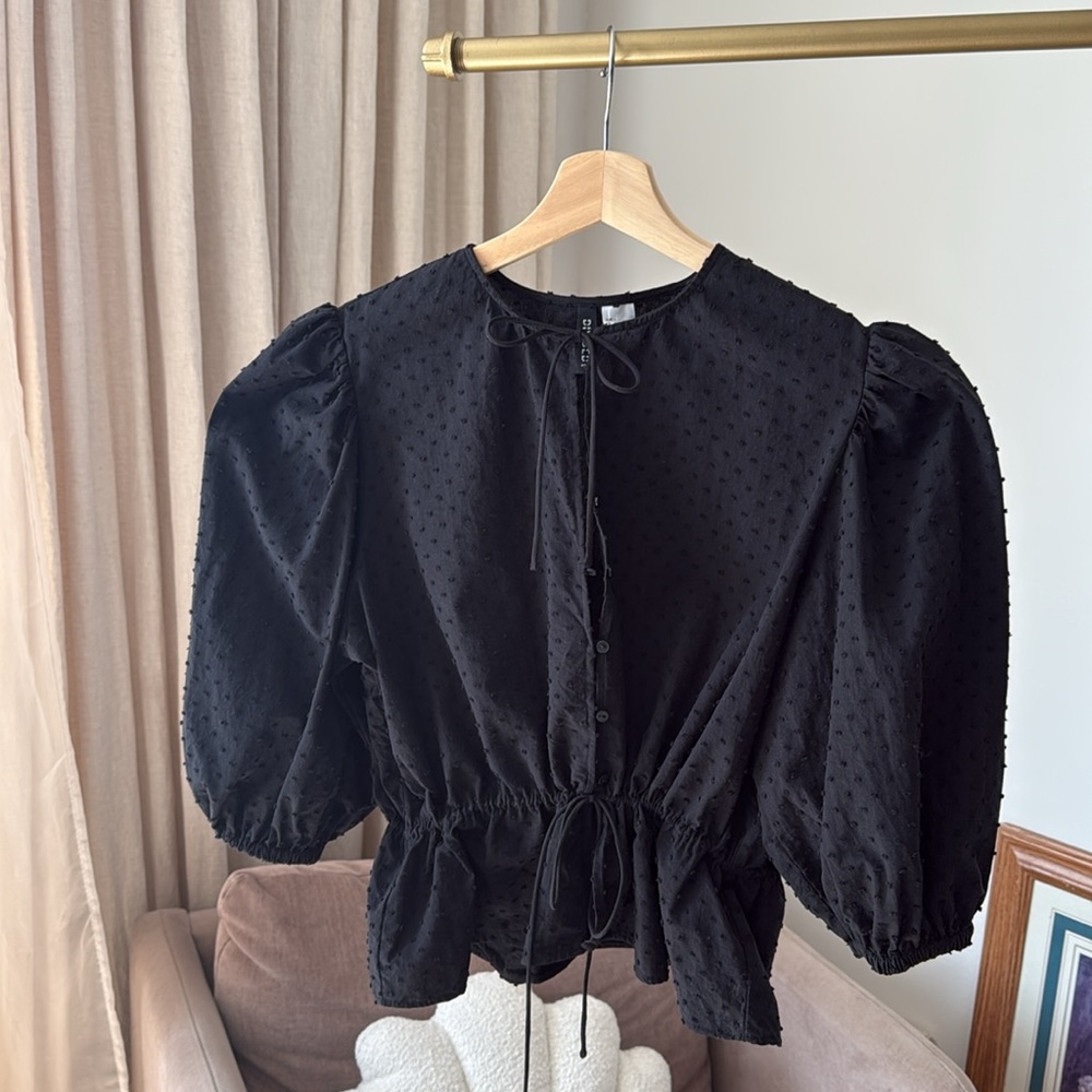 H&M Black Textured Blouse Size L - Picture 3 of 11